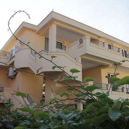 Lilian Apartments بودفا المظهر الخارجي الصورة