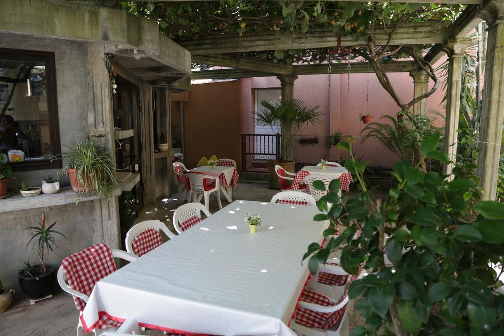 Lilian Apartments بودفا الغرفة الصورة