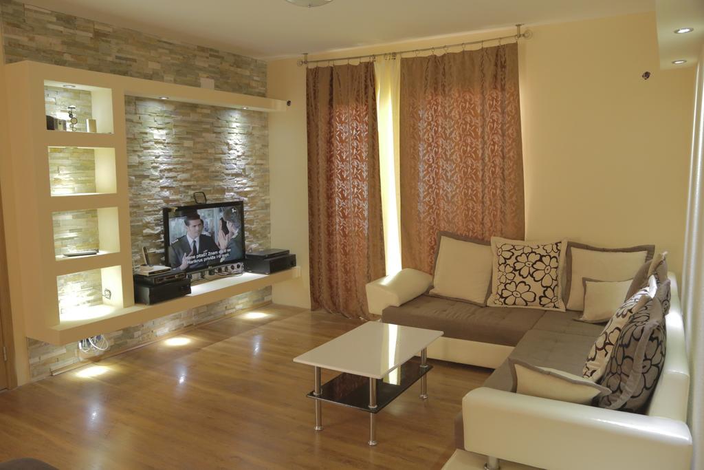 Lilian Apartments بودفا الغرفة الصورة