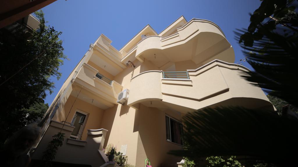 Lilian Apartments بودفا الغرفة الصورة