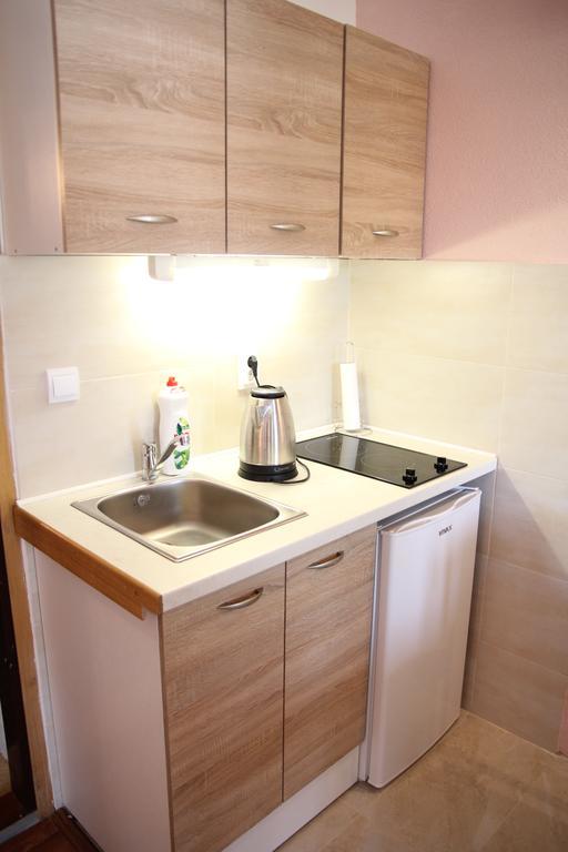 Lilian Apartments بودفا المظهر الخارجي الصورة