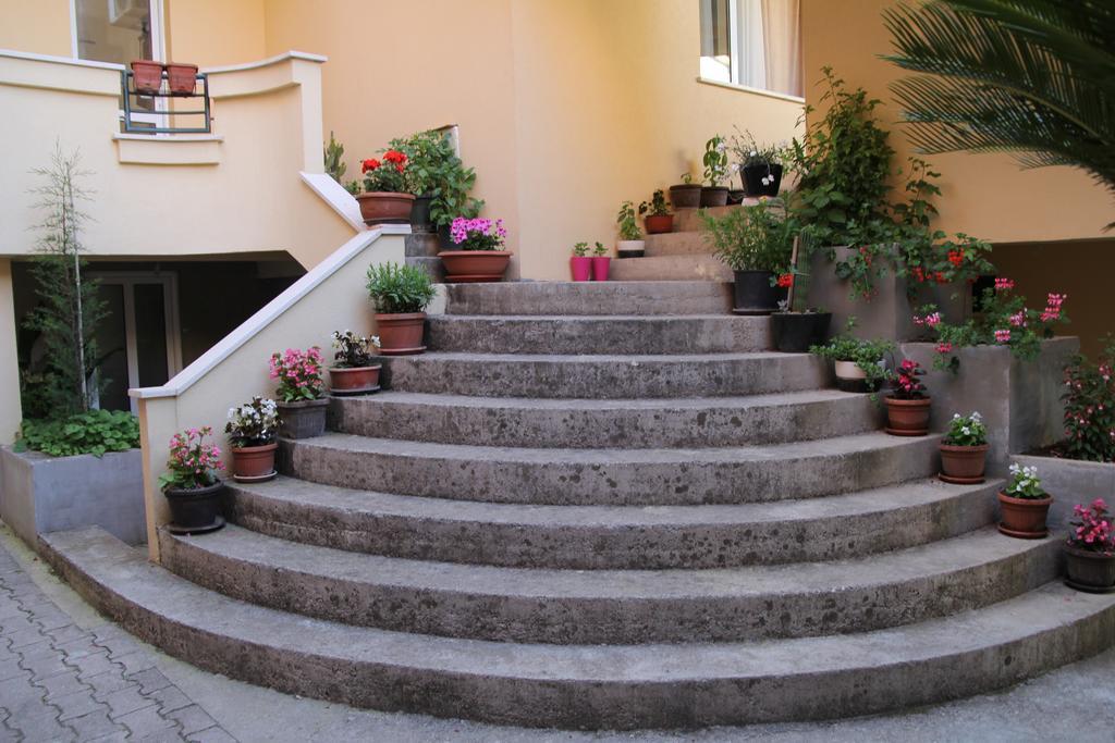 Lilian Apartments بودفا المظهر الخارجي الصورة